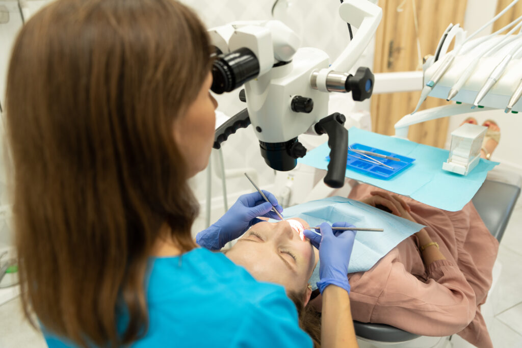 leczenie kanałowe endodoncja mikroskopowa Anna Augustyn Stomatolog Krapkowice